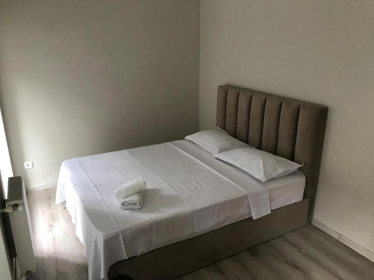 D And D Hotel Tbilisi Eksteriør billede